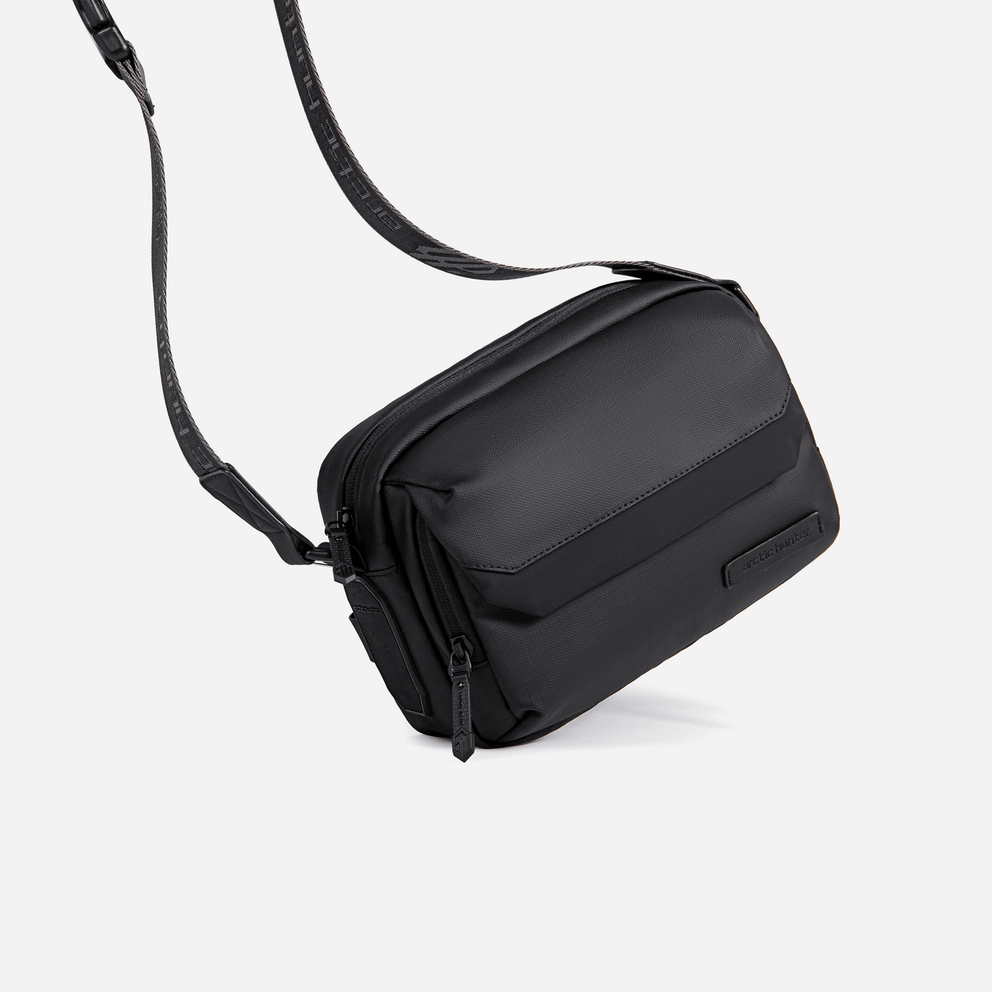 Arctic hunter POLYESTER (YB00518)