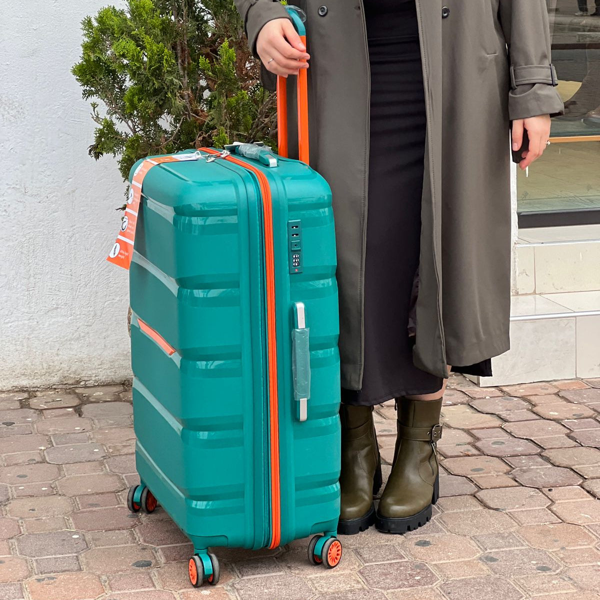 Valise en polypropylène de bonne qualité