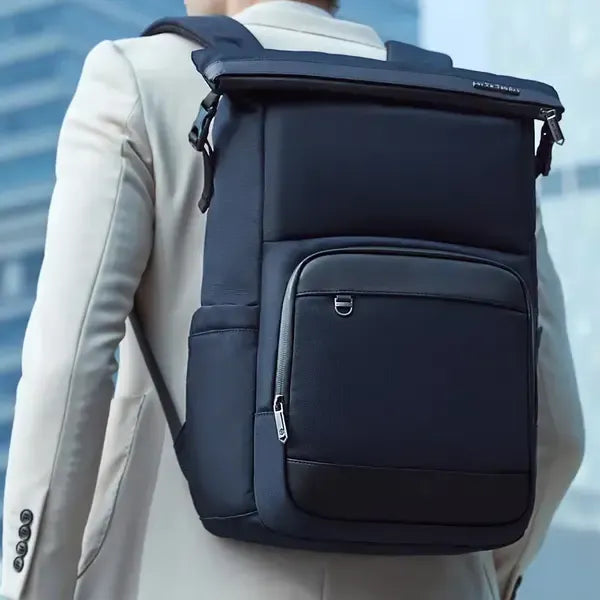Sac à dos élégant et imperméable pour homme d’affaires